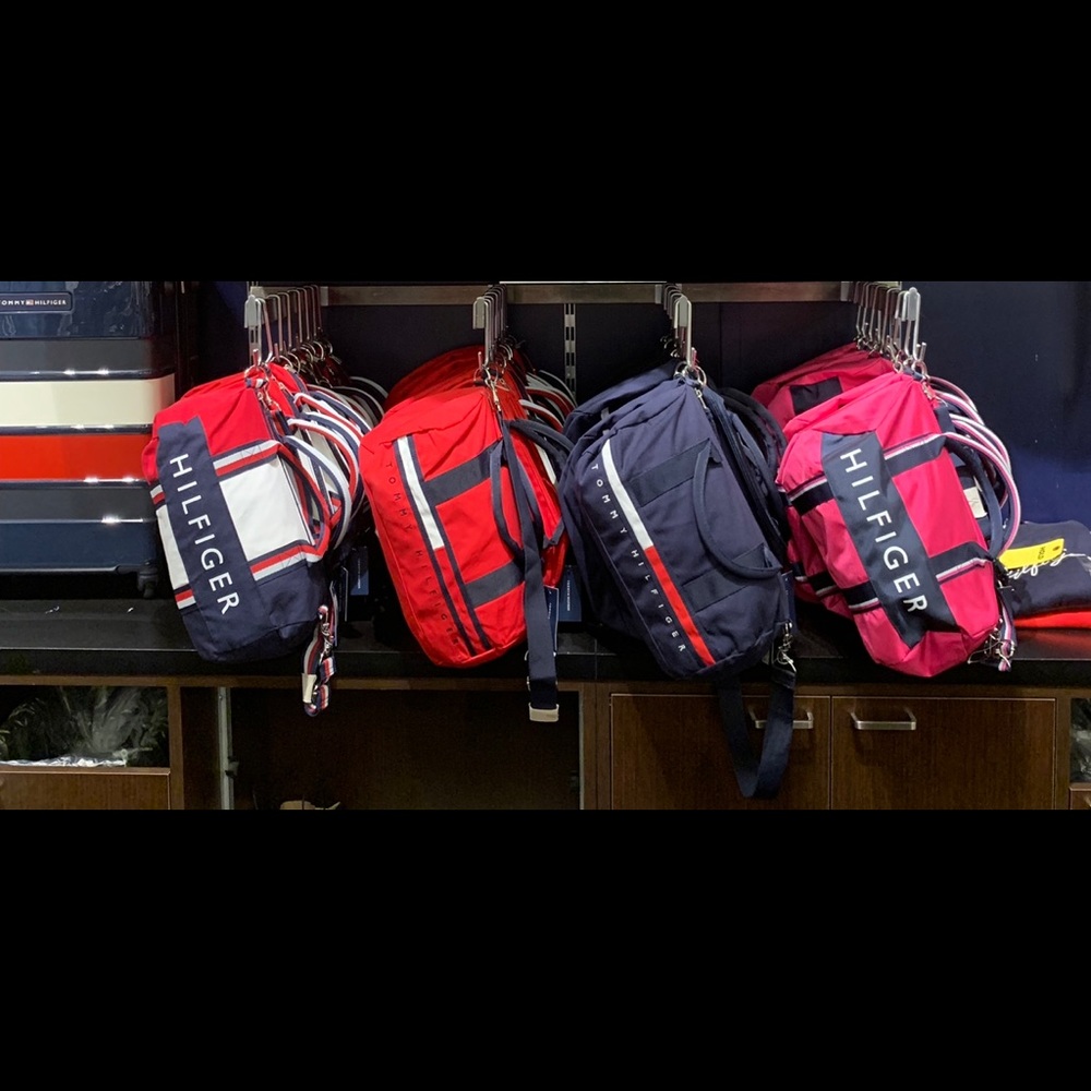 Tommy Hilfiger Mini Duffle Bag